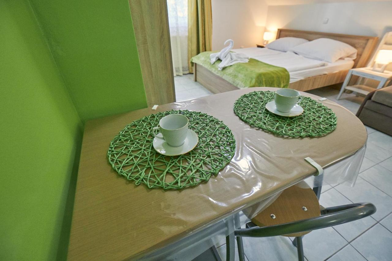 Amulett Studios Apartment Hajduszoboszlo Luaran gambar