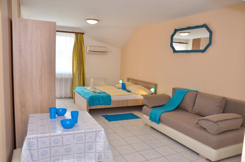 Amulett Studios Apartment Hajduszoboszlo Luaran gambar